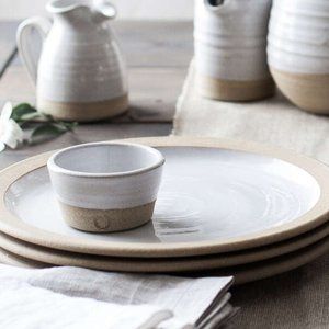 ISO Farmhouse Pottery